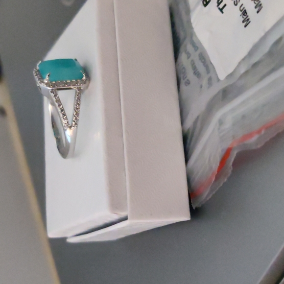 Size 8 Amazonite sterling silver ring - Picture 2 of 3
